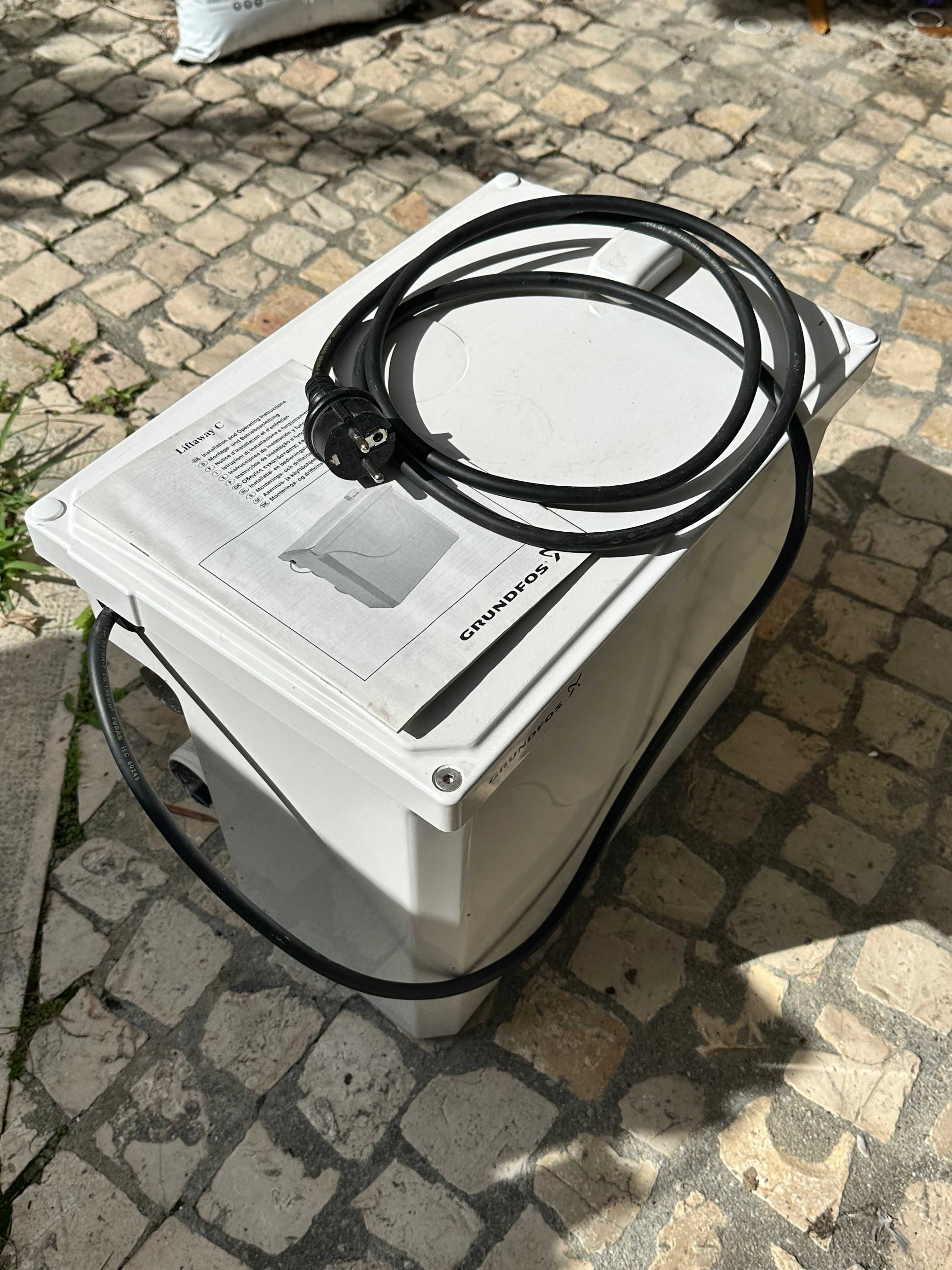 Bomba de aguas residuais Grundfos - PARA PEÇAS