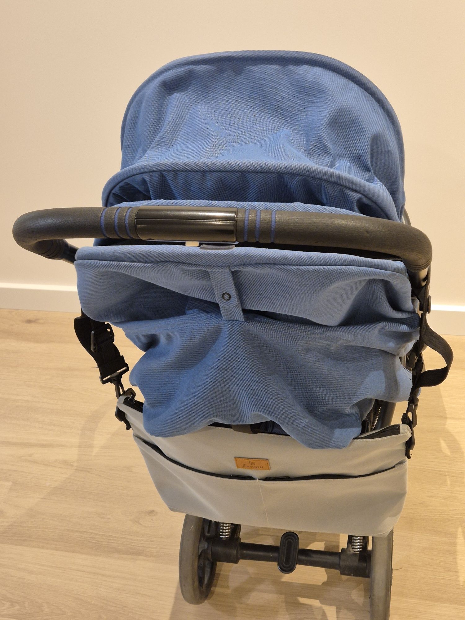 Zarezerwowany Wózek spacerówka Cybex Eezy s+2 Navy Blue
