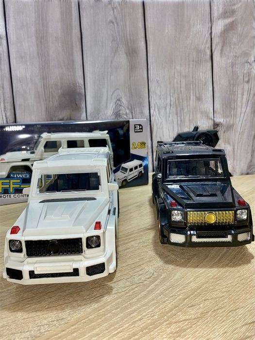 Машинка Гелік на радіокеруванні позашляховик,4WD,з Димом,Музика,Світло
