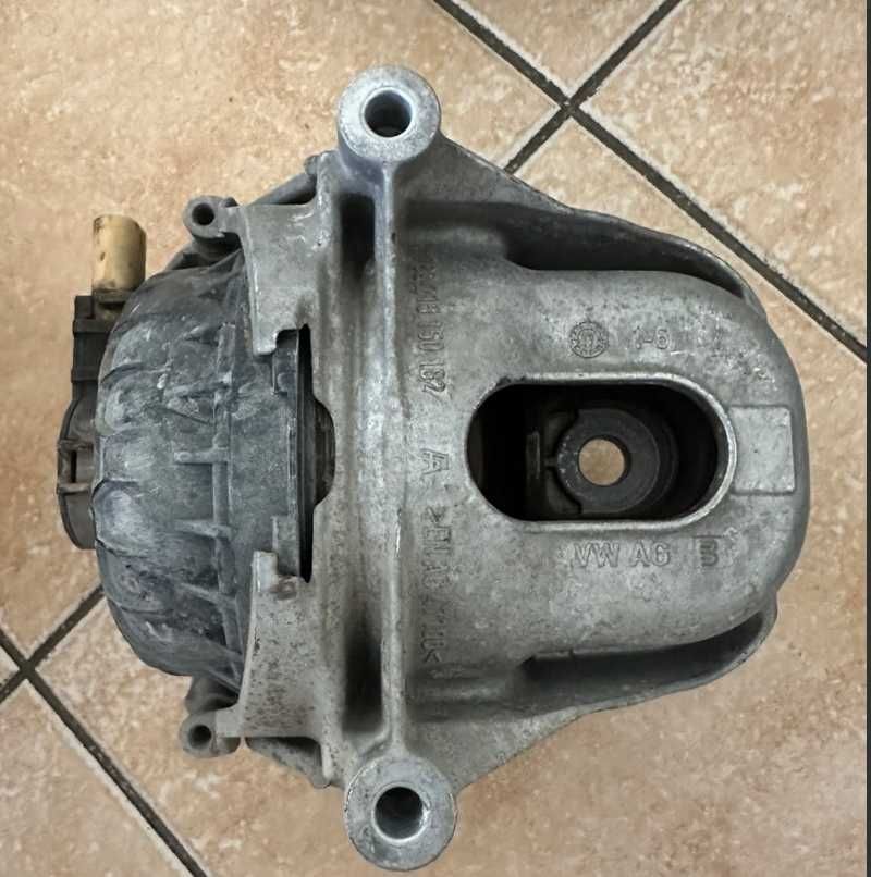 VW Audi 4M0199371GC, 4M0199372GC