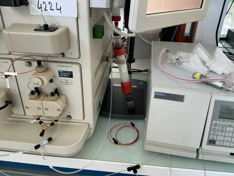 Bio Rad NGC Quest 10 / Waters 2414 system chromatograficzny FPLC