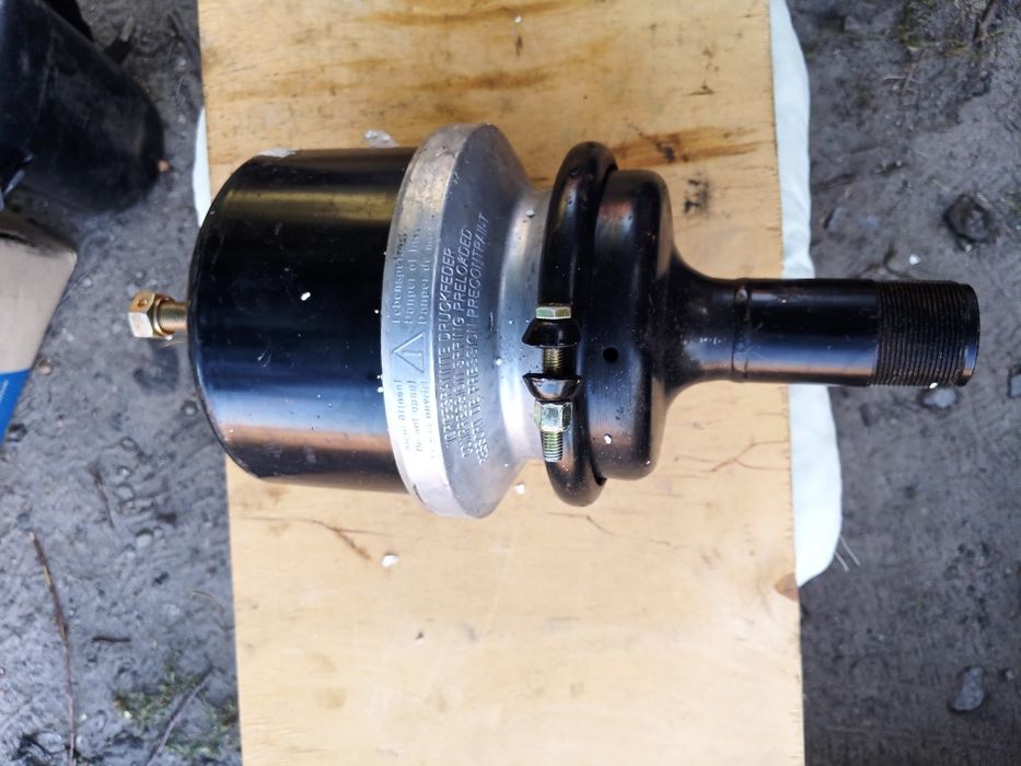 Запчастини для DAF