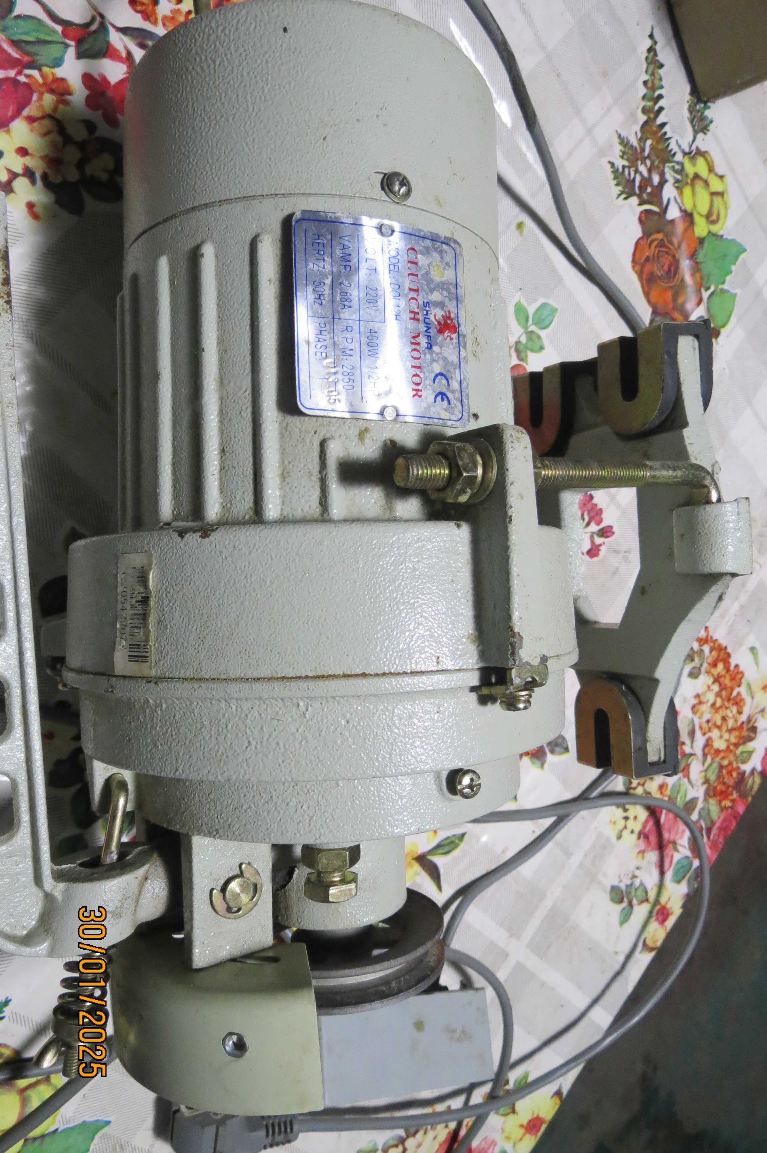Электро привод DOL 12H  новый для швейной  или оверлога 220v- 400wat
