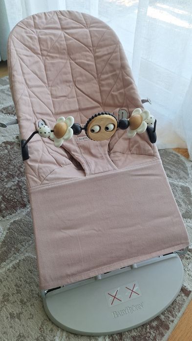 Leżaczek BabyBjorn