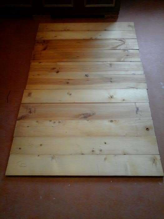 Продам полки деревянные, сухие.