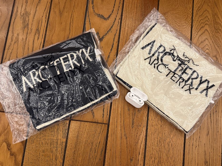 Шарф Arcteryx black/white