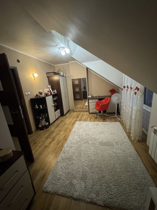Meble do pokoju młodzieżowego