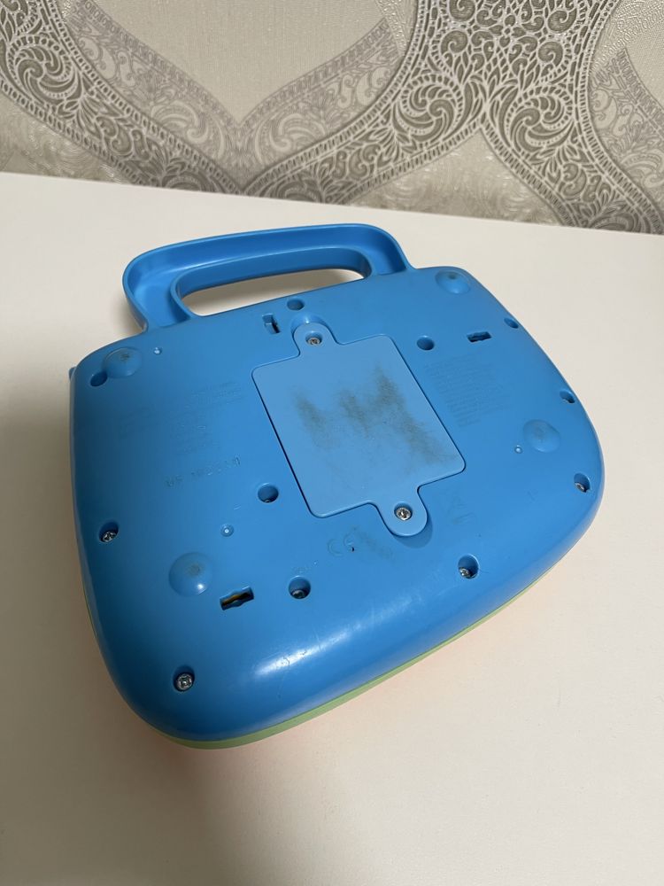 Fisher-Price розвиваючий планшет співає розмовляє англійська іспанська