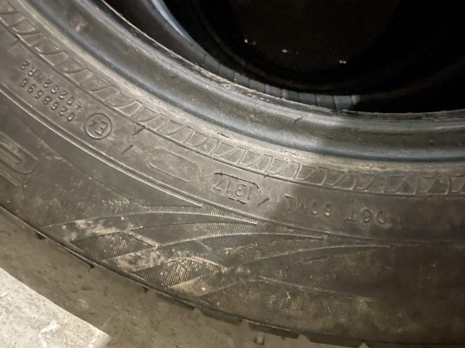 КОМПЛЕКТ Резина літня R18 позашляховик джип