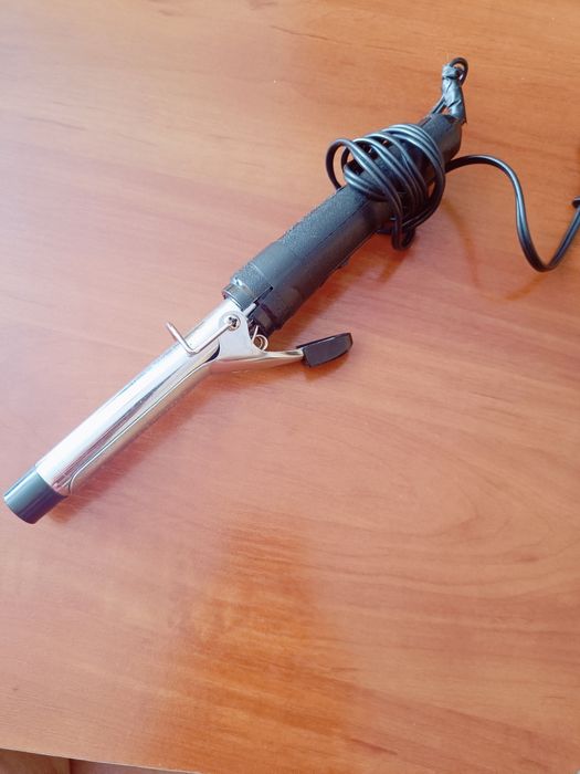 Продам новую плойку. Срочно.