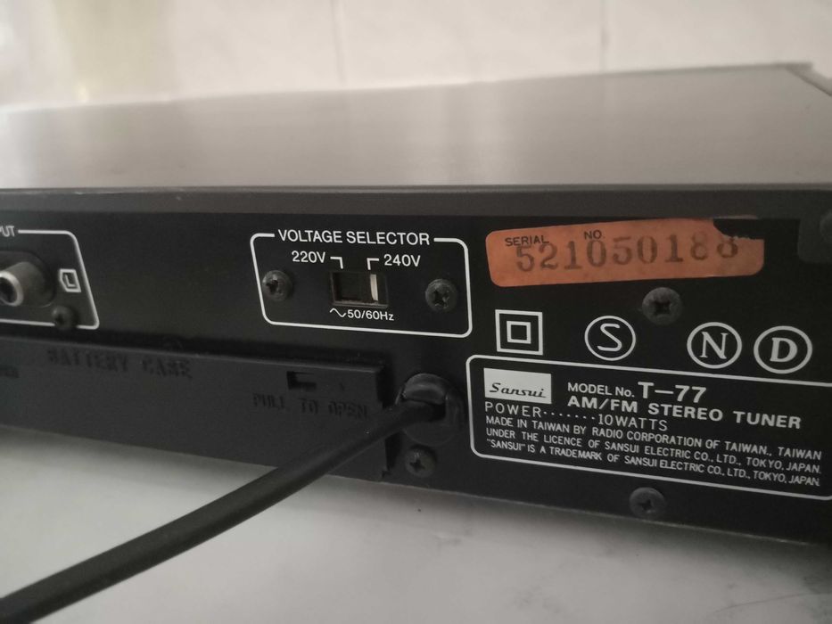 Sansui T-77 Sintonizador