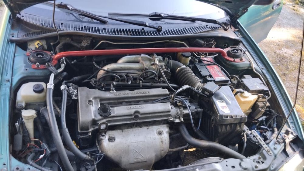 Mazda 323 F 1,5л 1998