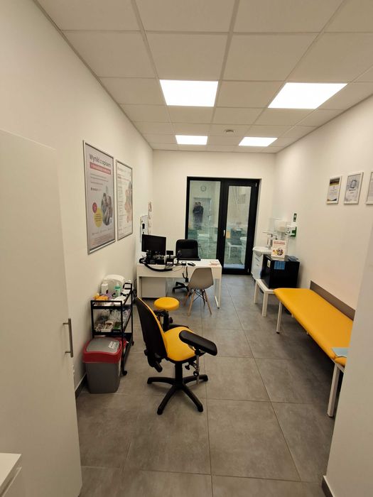 Gabinet medyczny dostępny popołudniami / ul. Oławska 195 - Jelcz