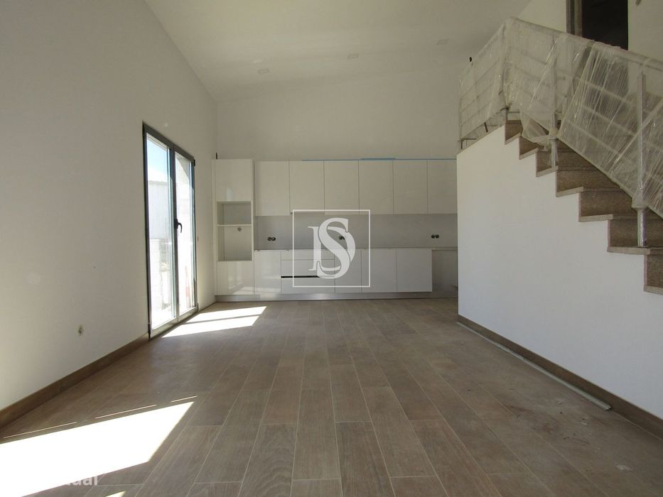 Moradia T3 para arrendamento