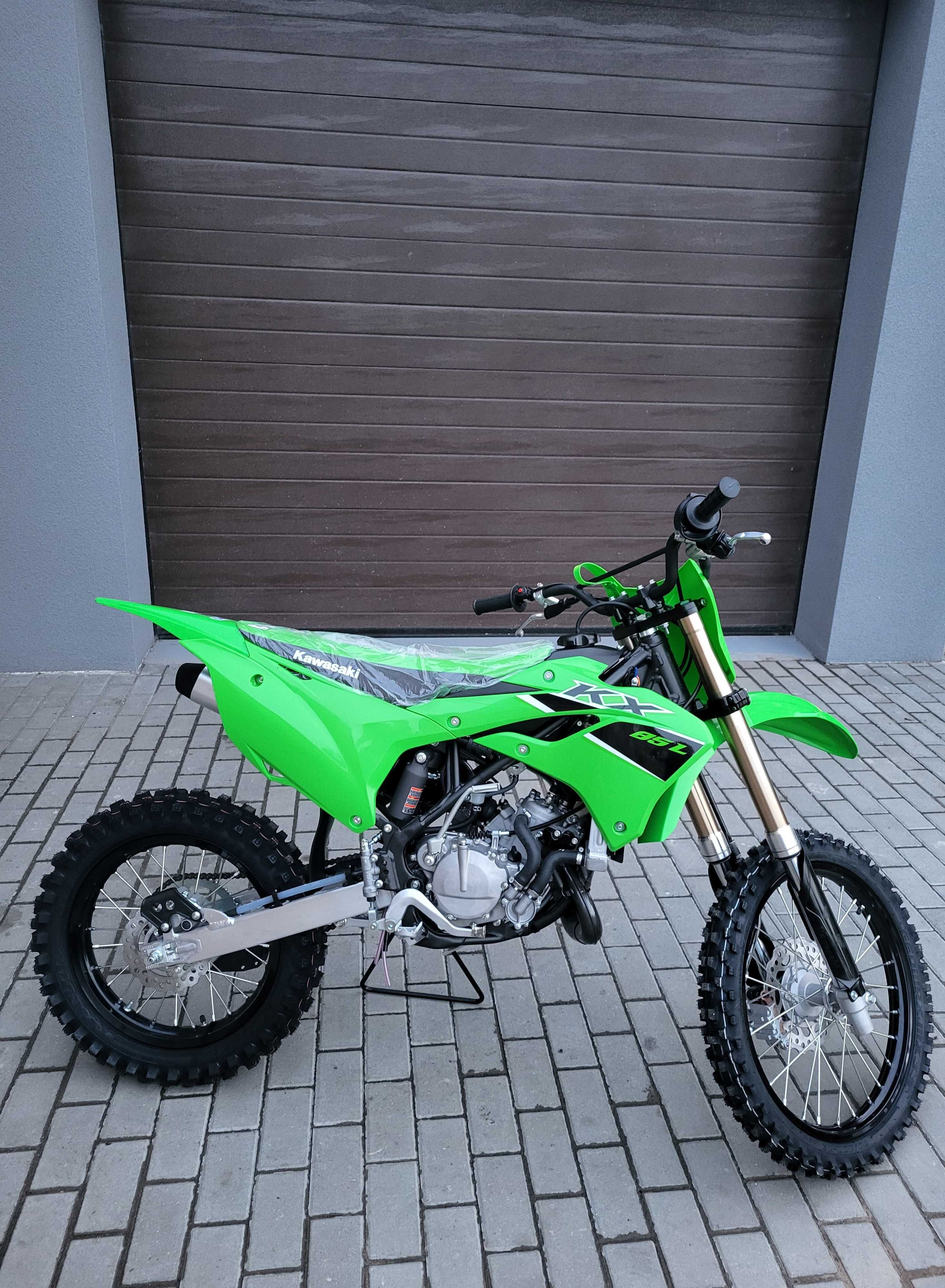 Kawasaki kx 85  2023  2024 Kawasaki kx 65 Ktm sx 85 sx 65