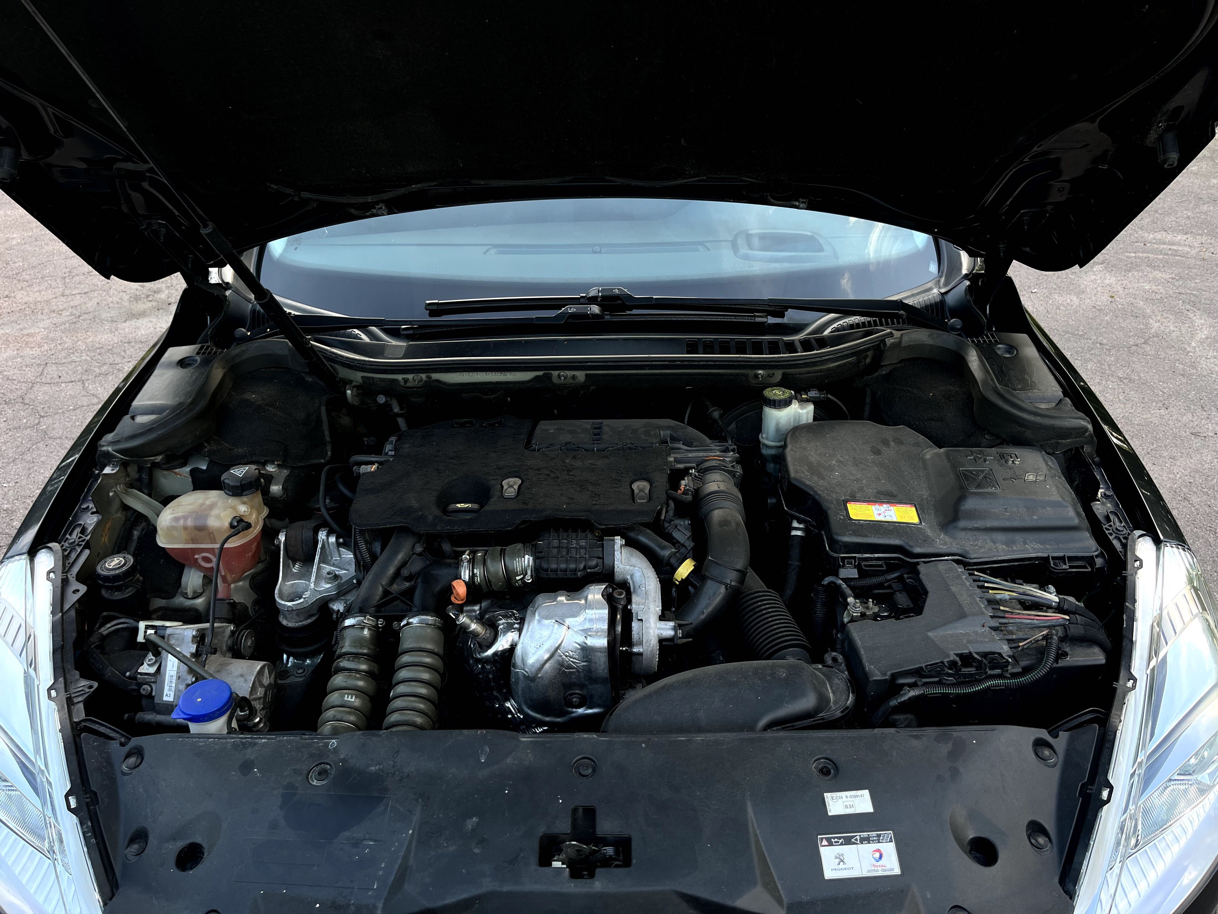 Peugeot 508 SW 2012 1.6 Дизель універсал панорамний дах пежо 508