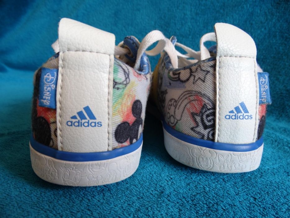 Buty Adidas wyjątkowe - Disney - r. 32