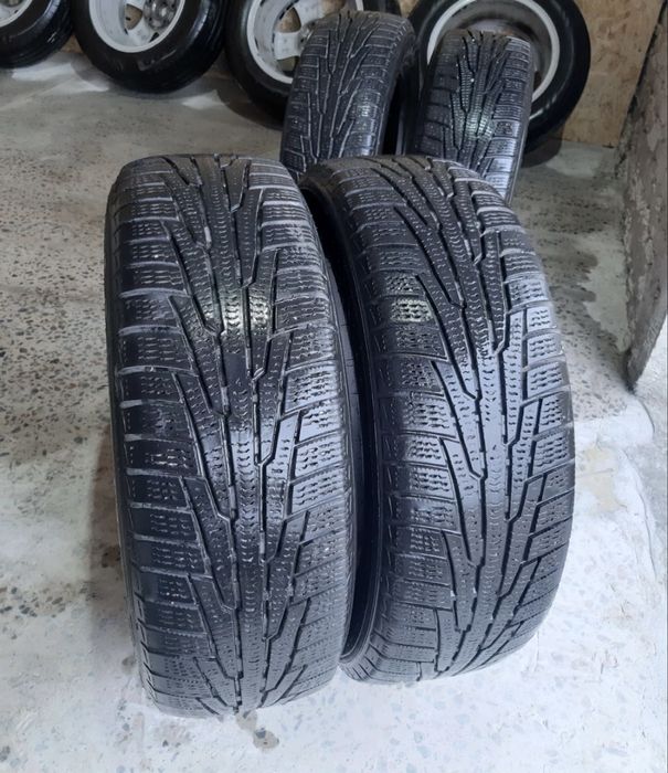 Резина зимова Nokian