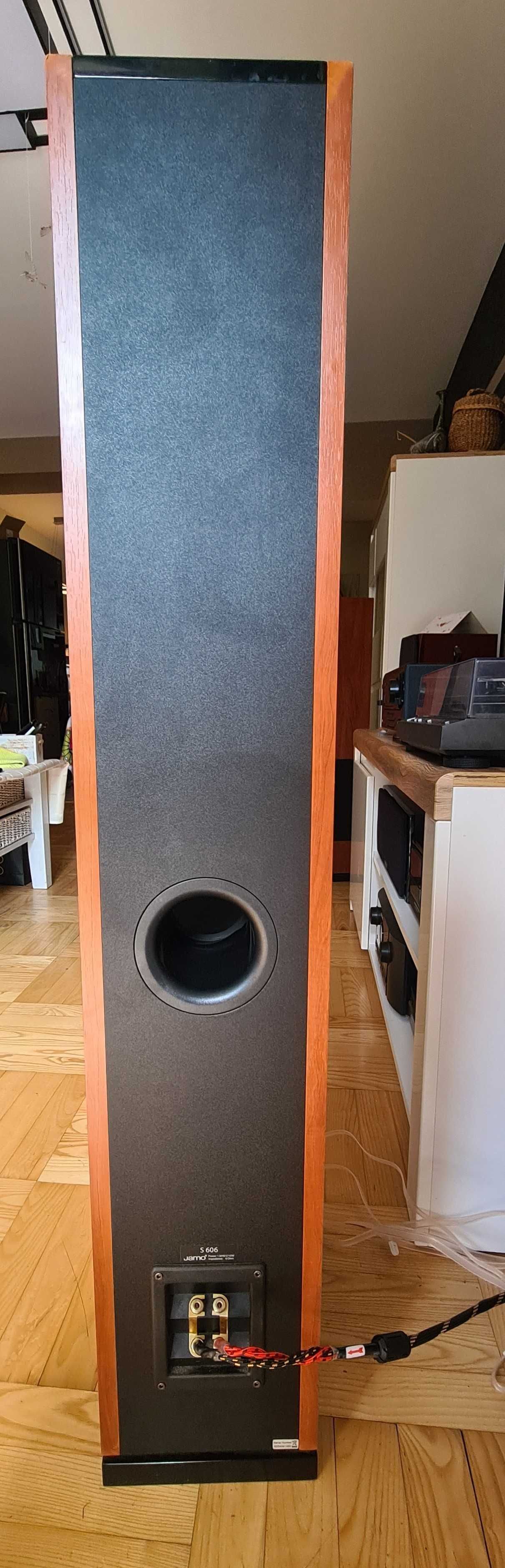 Kolumny głośnikowe JAMO S-606