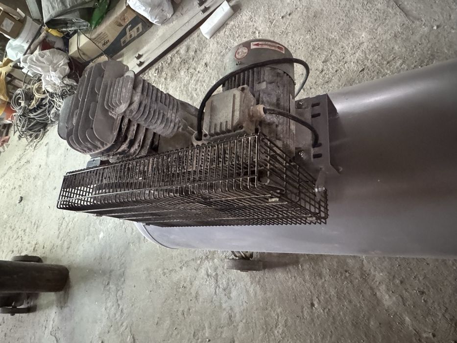 Compressor werkraft 270 lt