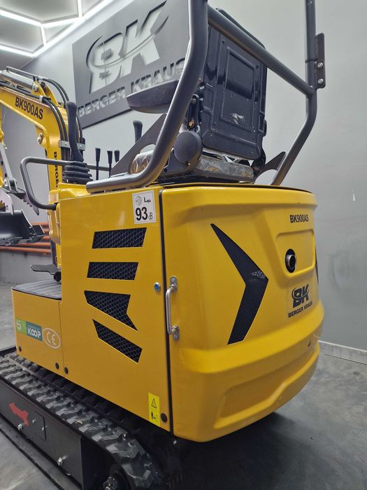 Nowa tania minikoparka BK900AS do firmy gospodarstwa Gwarancja Serwis