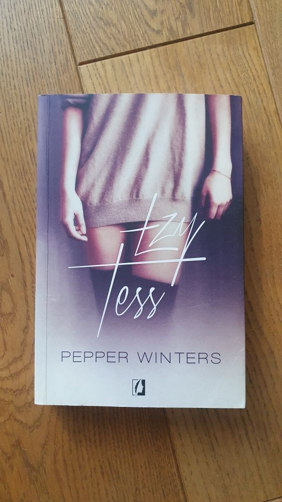 "Łzy Tess" Pepper Winters