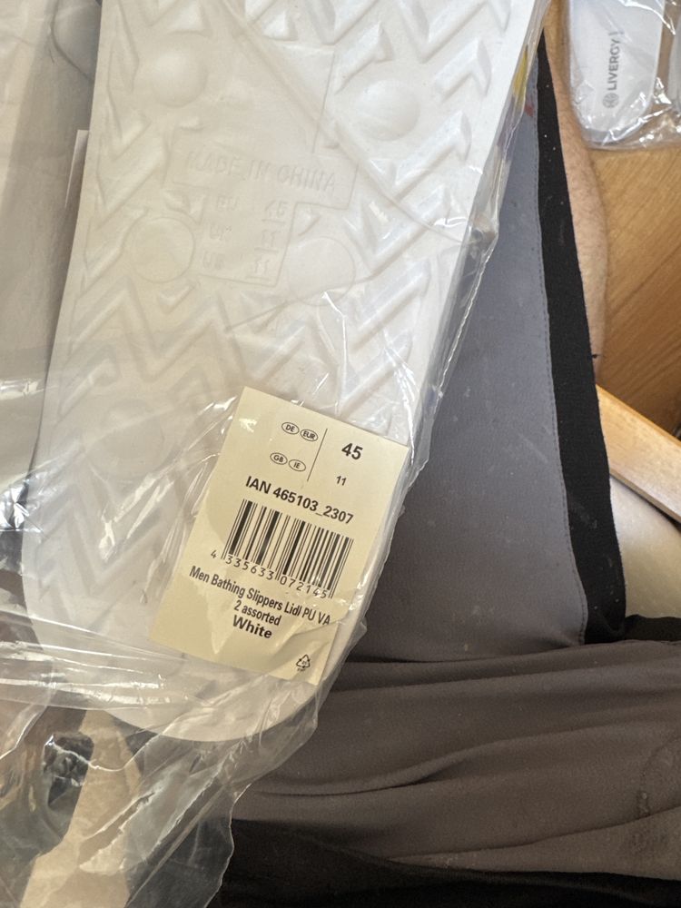 Klapki lidl białe 45 i 44