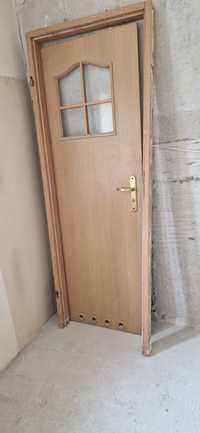 Drzwi 70cm łazienkowe lewe
