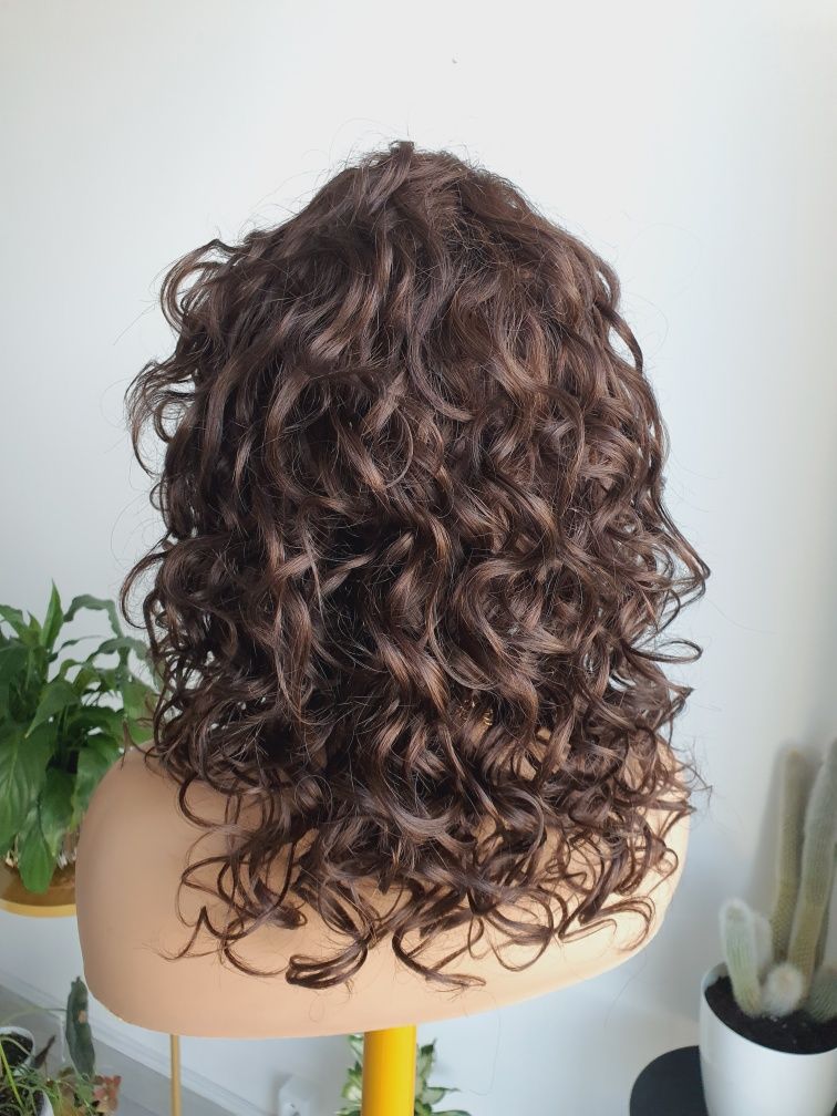 Peruka z włosów naturalnych loki loczki brąz lace front