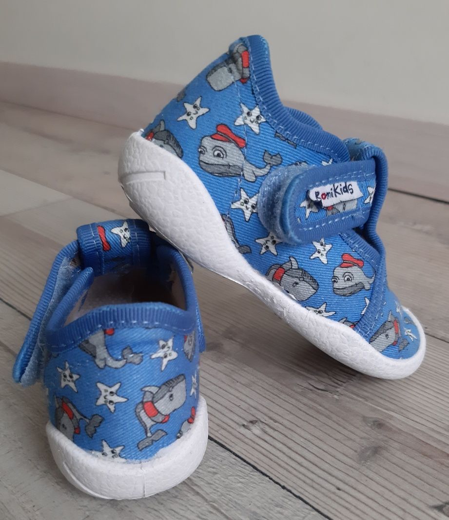 Тапочки для малюків RomiKids (р.20)