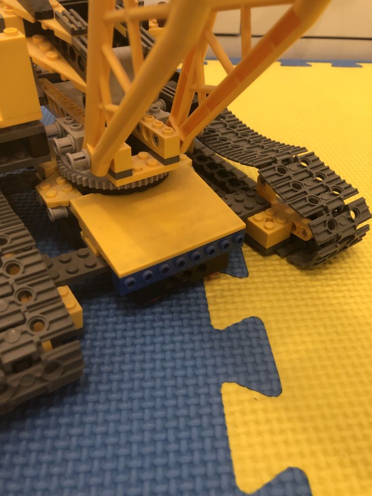 Lego City 7632 Crawler Crane