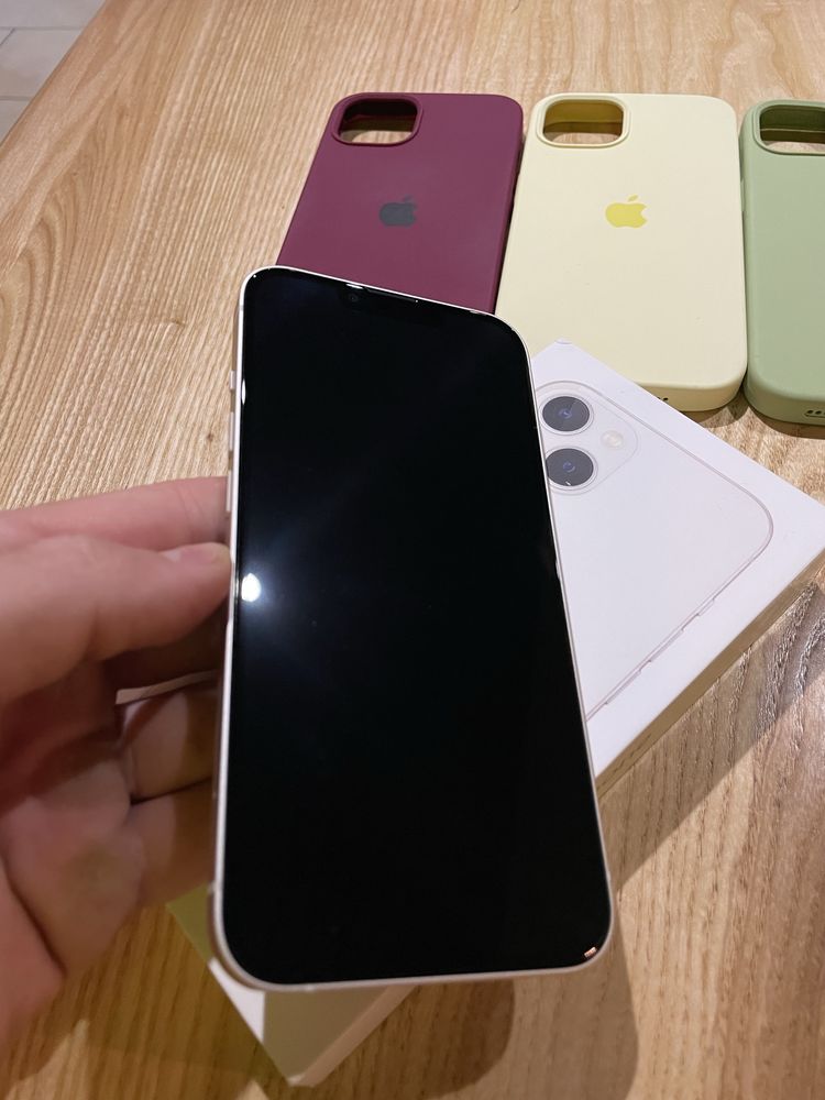 Apple iPhone 13 Neverlock 256 gb, повний комплект