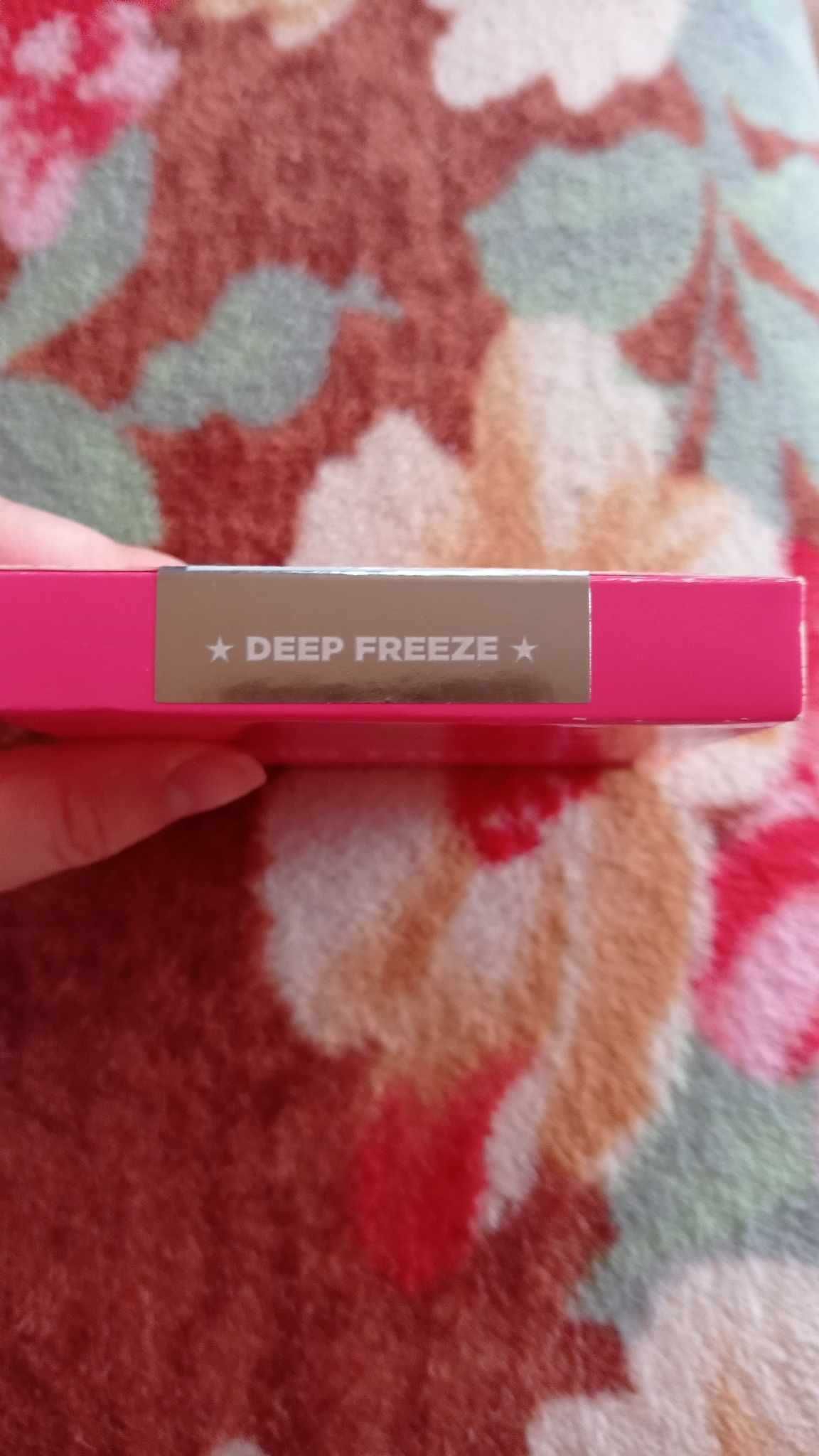 Rozświetlacz Jeffree Star Cosmetics