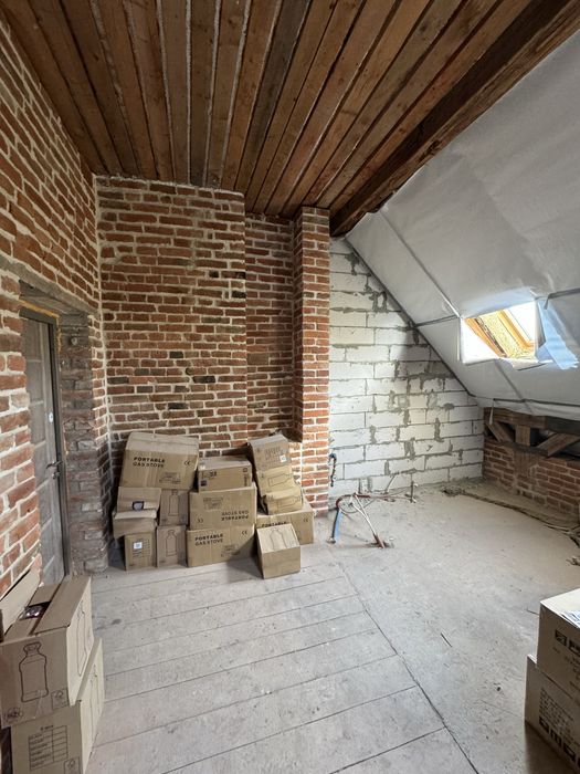 Продаж квартири в Австрійському будинку