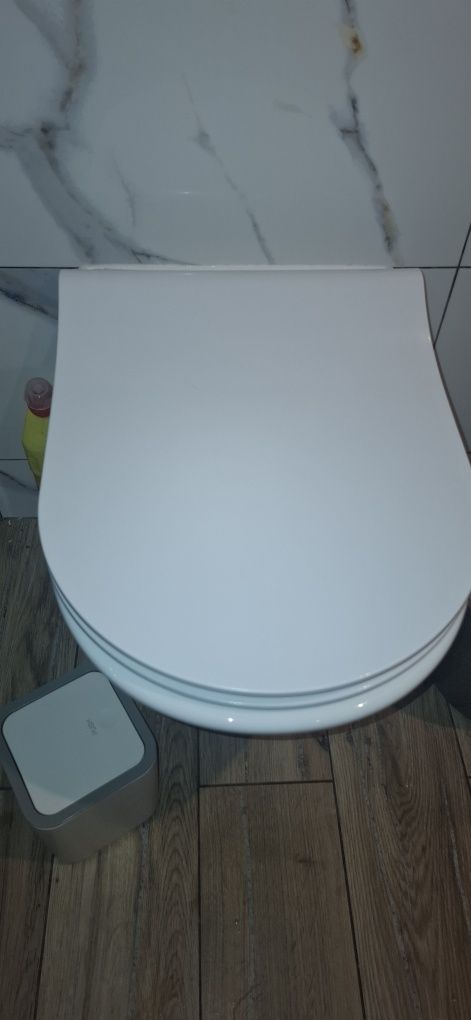 Okazja Sprzedam deskę WC Cersanit City Oval