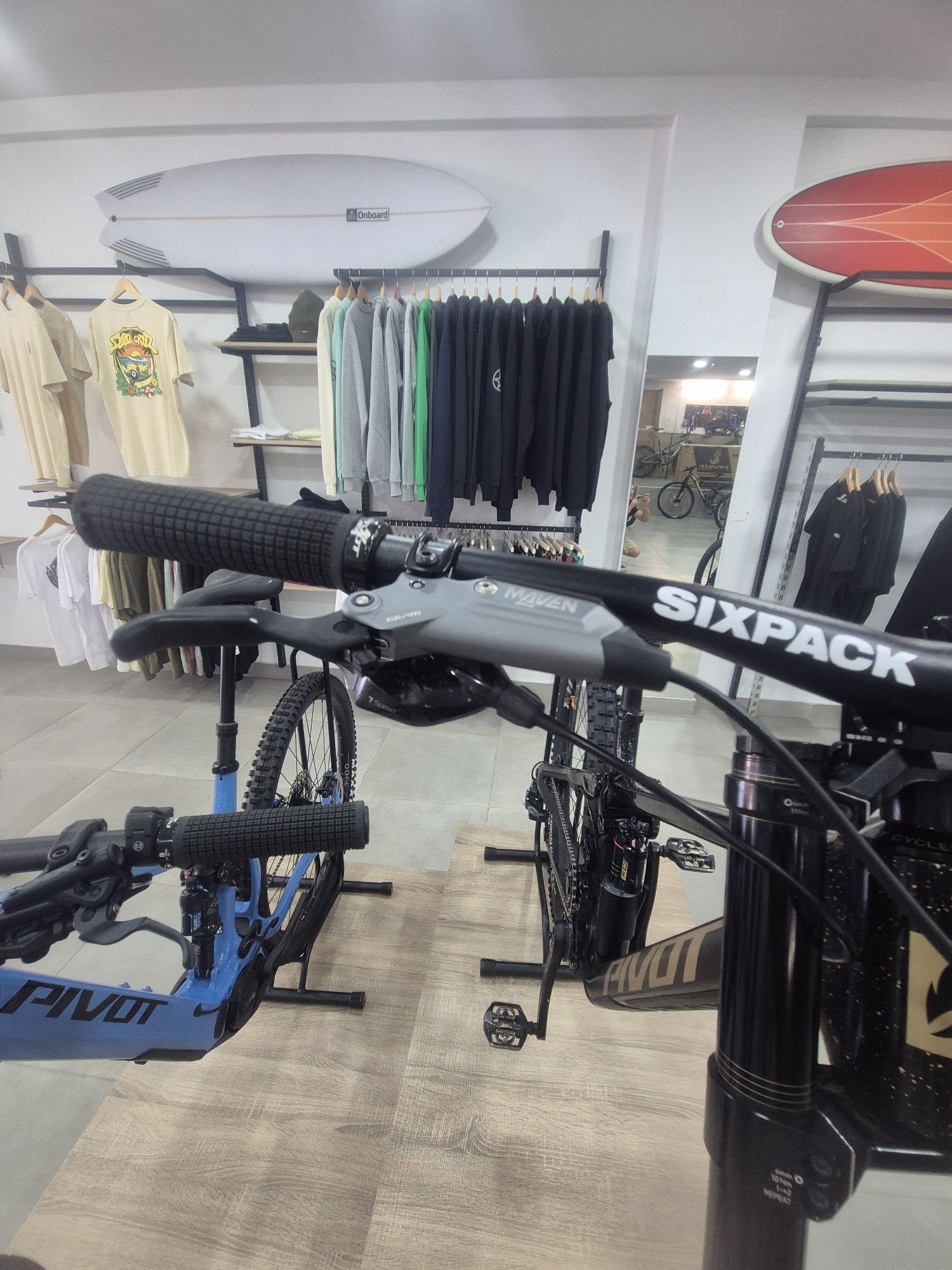 Pivot phenix 2025