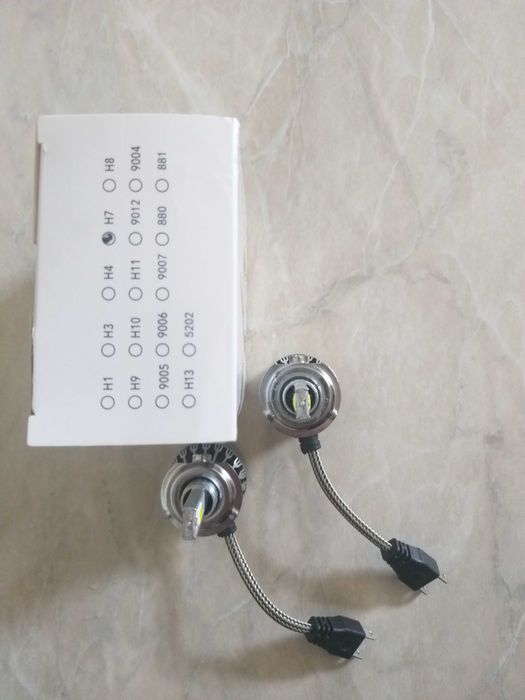 Лампа світодіодна C6 H7