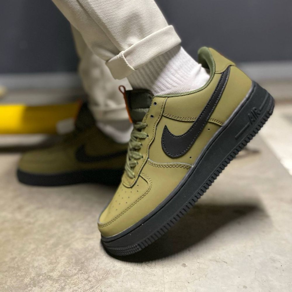 Чоловічі кросівки Nike Air Force 1'07