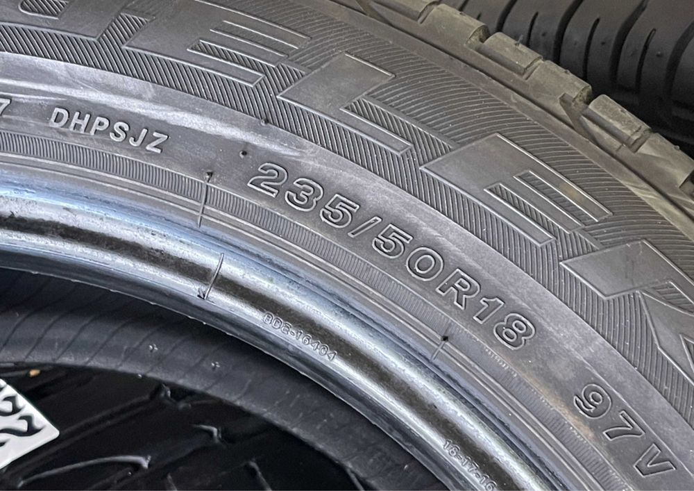 Автошини колеса резина 235/50 R18 Bridgetone літні