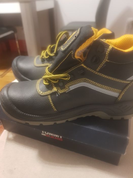 Buty  robocze  47