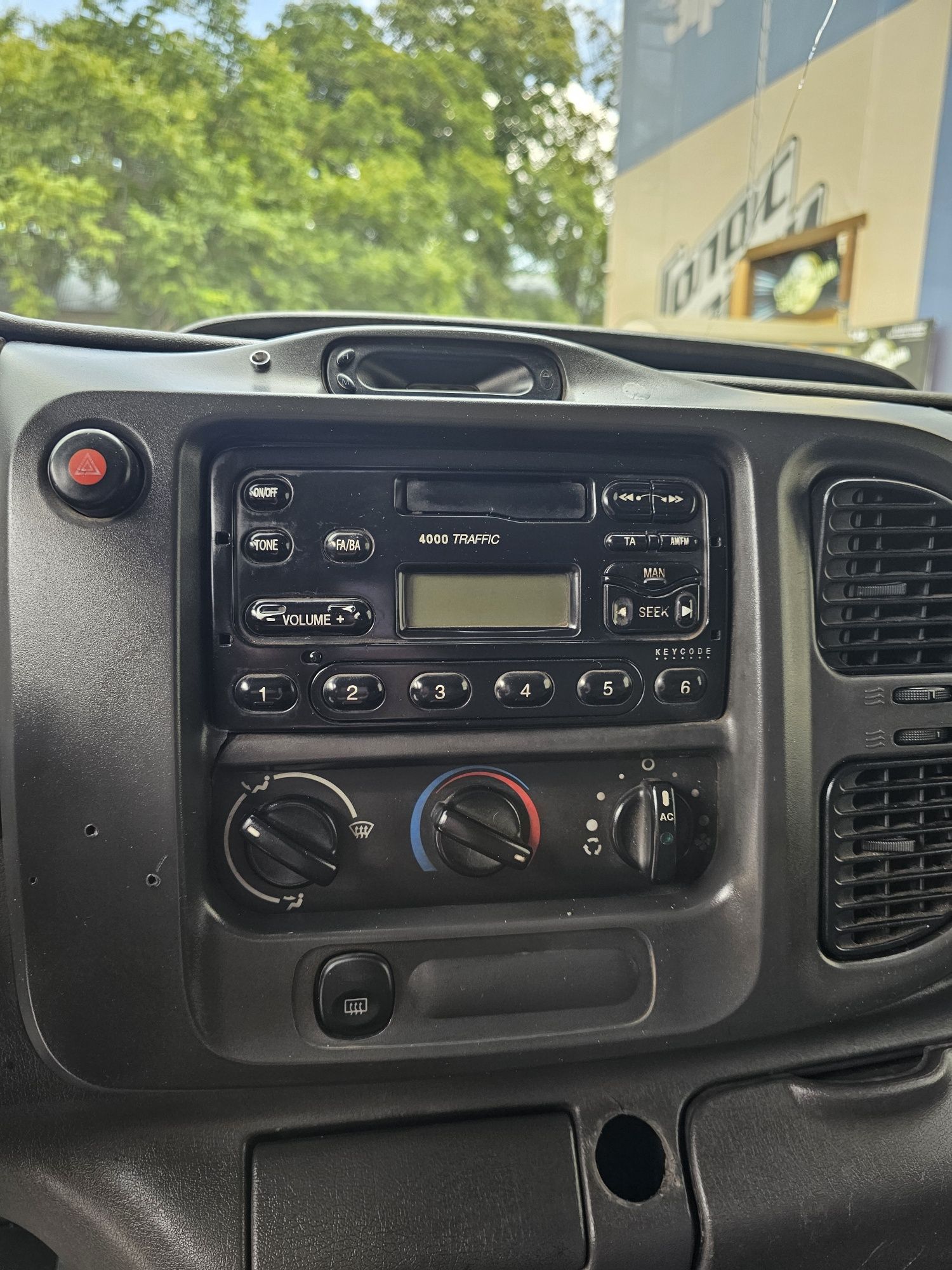 Ford Transit 2002