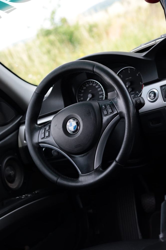 Bmw e90 320d 200km