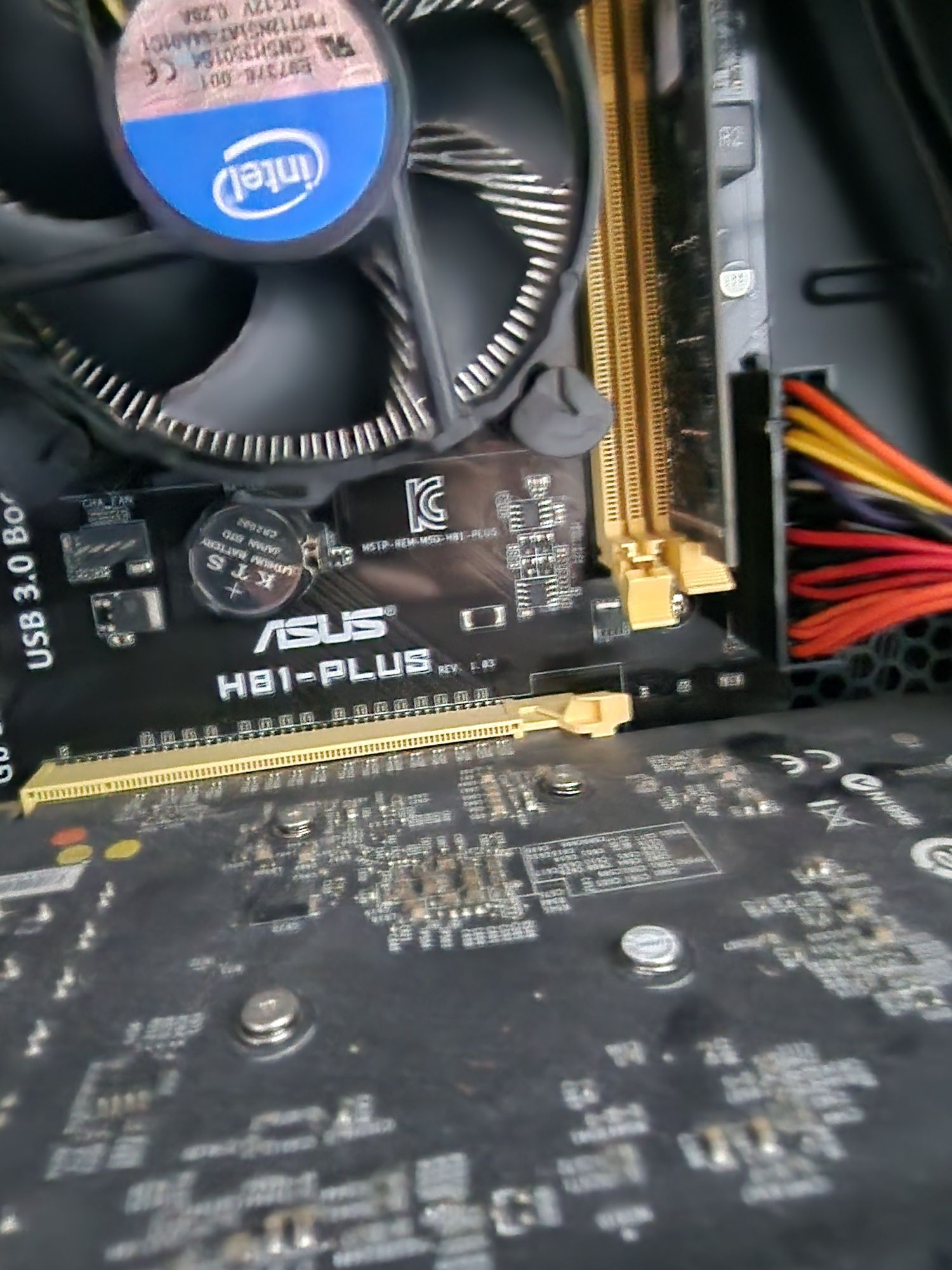 Komputer stacjonarny I5 4x3.2ghz GTX 750 ti 8gb