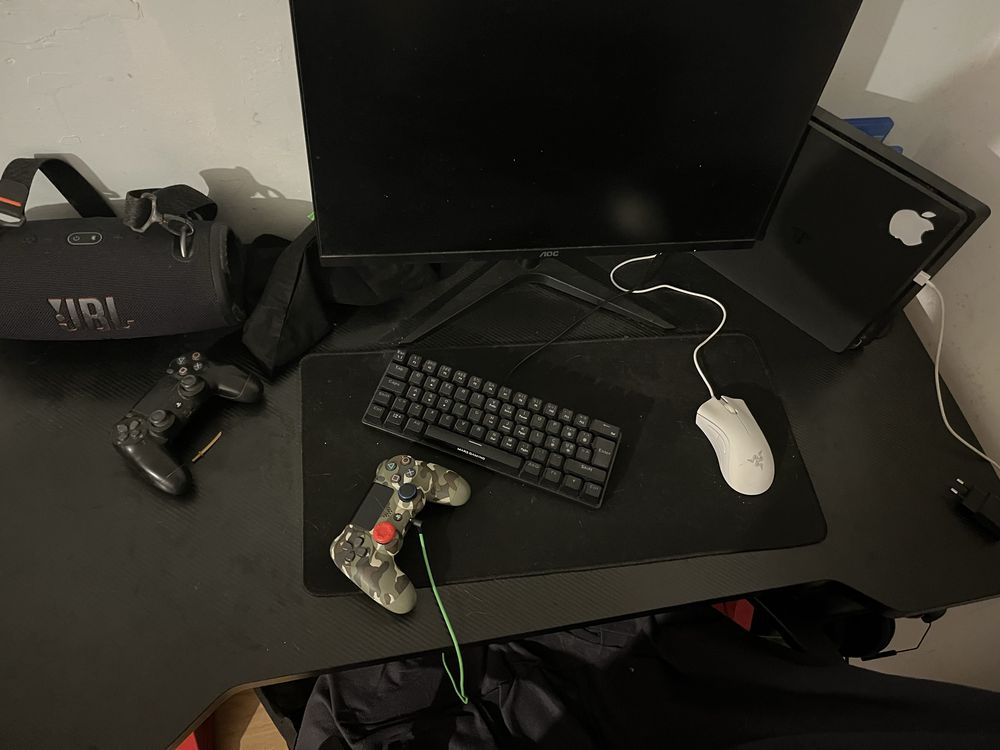 Mesa gaming vermelha
