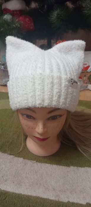 Продам курточку та шапку