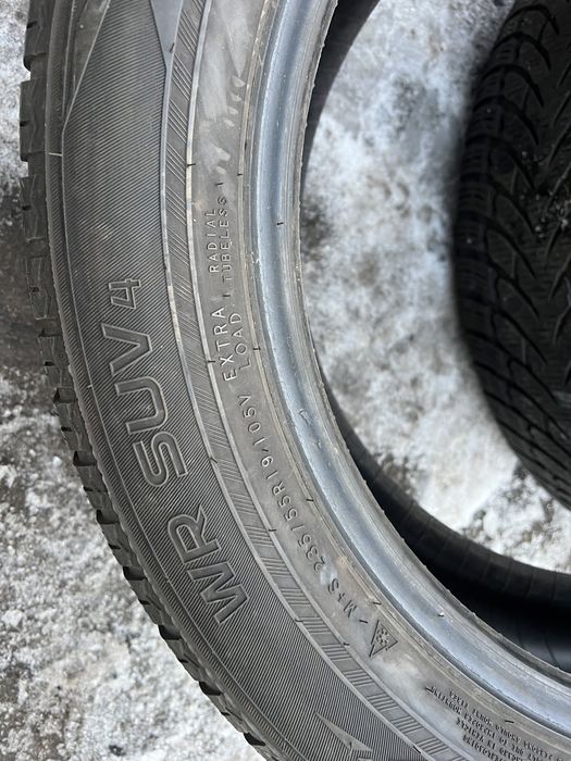 Шини зимові 235/55 R19 Nokian