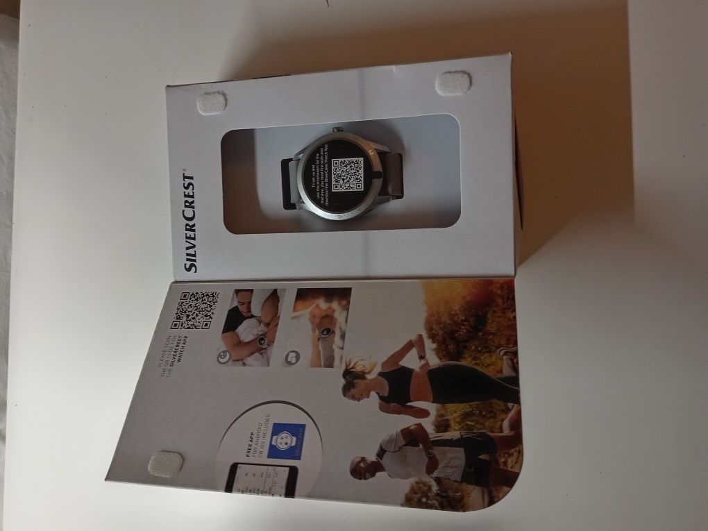 Zegarek smartwatch Silver crest srebrny