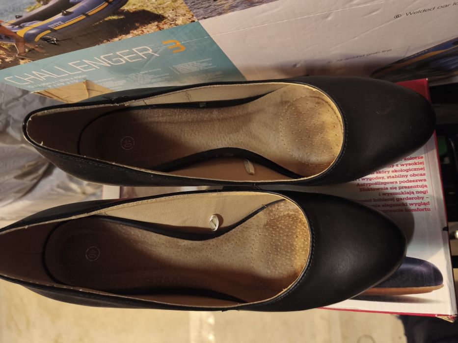 Buty czółenka 40