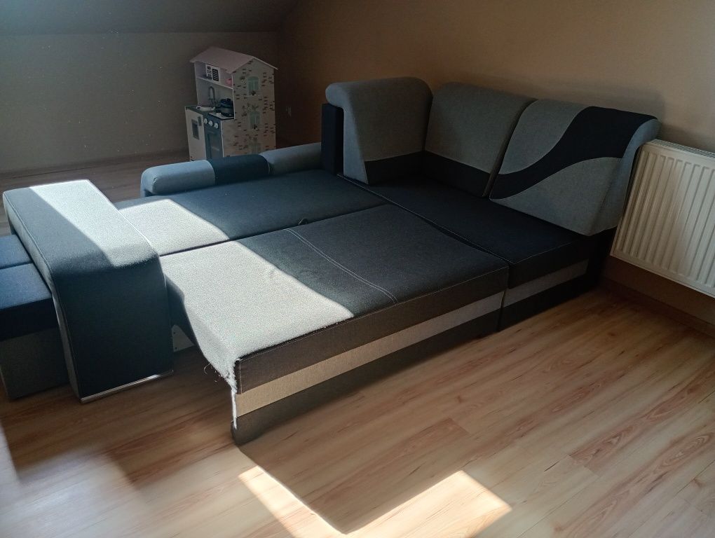 Sprzedam Narożnik Duży