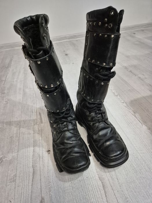 Чоботи, крафтові.